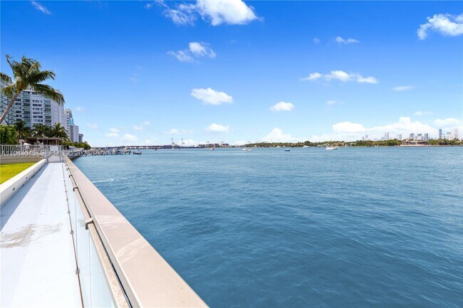 Building Photo - 1200 West Ave