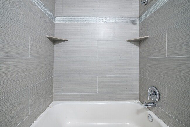Building Photo - 5101 Carriage Way Dr