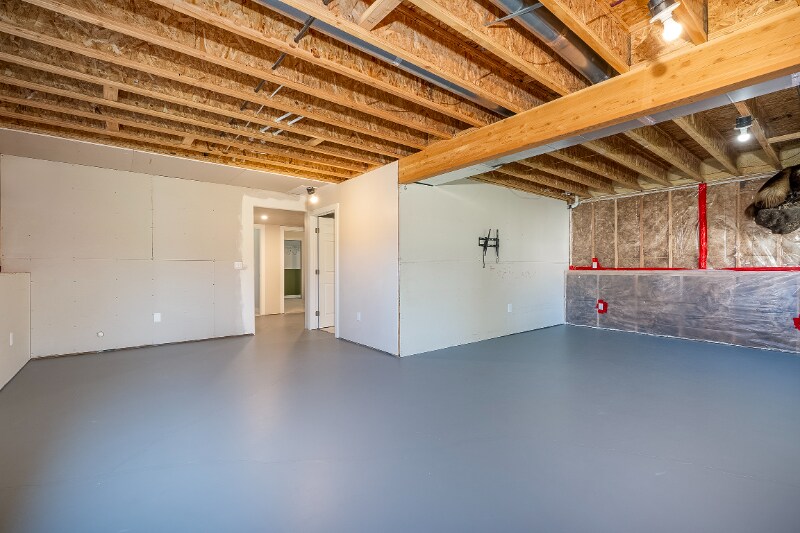 Building Photo - 402 Mill Creek Ct