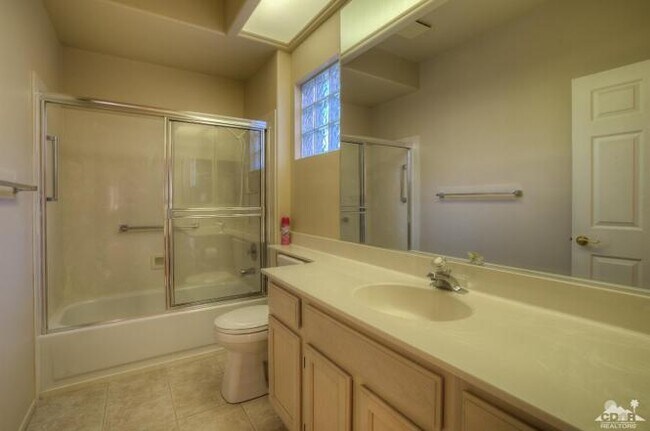 Building Photo - 78237 Willowrich Dr