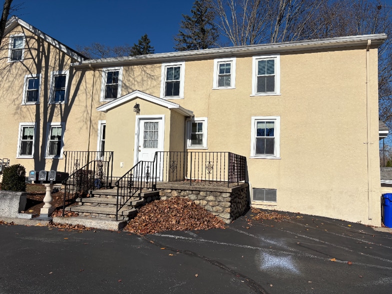 Building Photo - 77 Purchase St