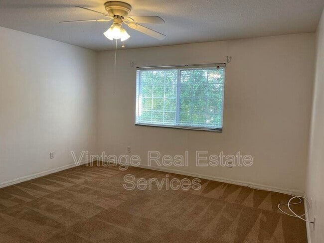 Building Photo - 10806 Brickside Ct