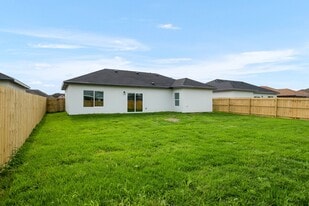 Building Photo - 313 E Moore Rd