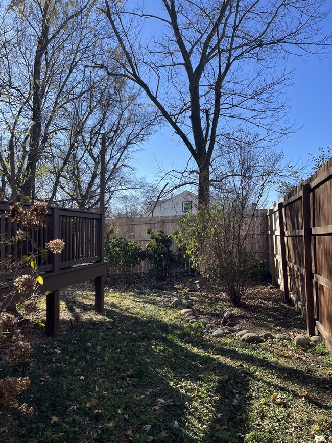 Building Photo - "Discover Your Dream Home: Spacious 4-Bedroom Oasis with 3 Full Baths in Vibrant Nashville!"