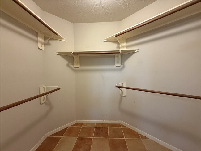 Building Photo - 14419 Golden Cypress Ln