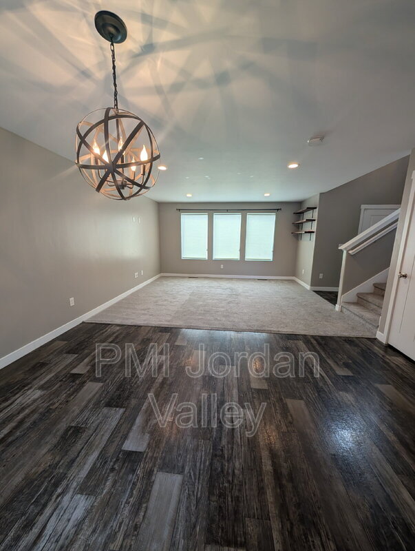 Building Photo - 5077 Arete Way