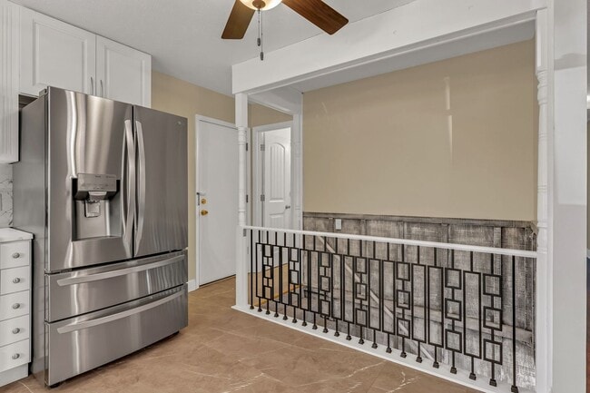 Building Photo - Italian Estates Property Management