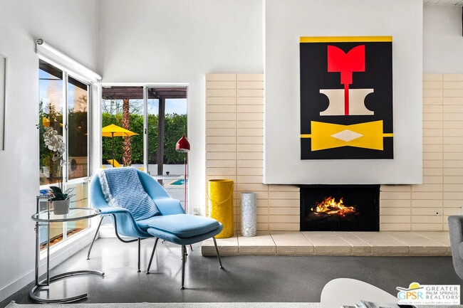 Building Photo - 400 E Glen Cir S