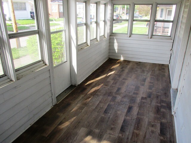 Building Photo - 1019 W Taylor St