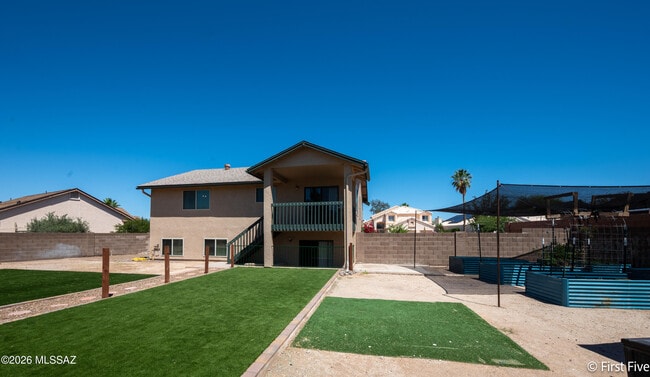 Building Photo - 8984 N Eaglestone Loop