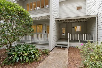 Building Photo - Modern Marshfront Condo in Fiddlers Bend –...