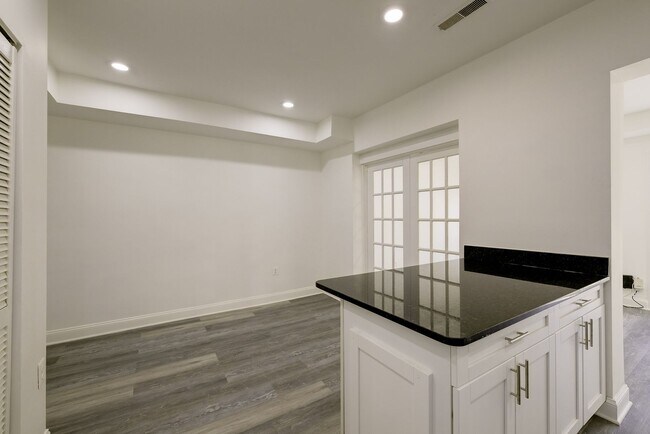 Building Photo - Charming & Renovated Petworth Rowhouse with Parking -  Available Now!