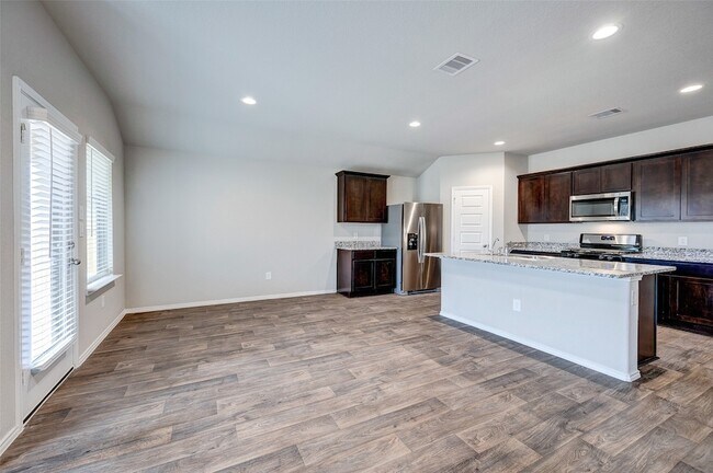 Building Photo - 1710 Goose Island Ln