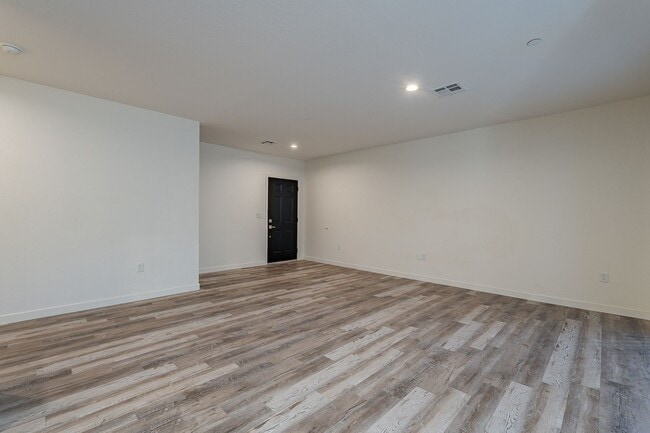 Floorplan - La Vie
