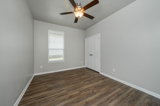 Building Photo - Where Style Meets Comfort: Elevate Your Living Experience