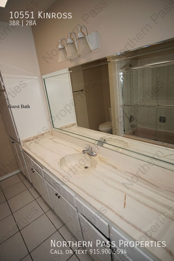 Building Photo - 10551 Kinross-