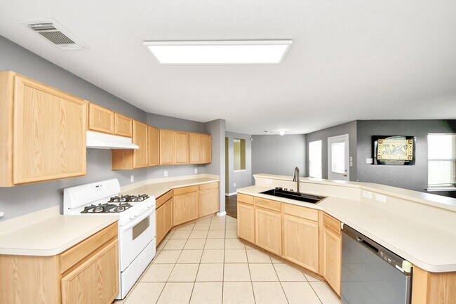 Building Photo - 3314 Fountain Hills Dr