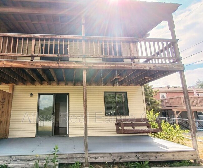 Building Photo - 7428 S 700 E