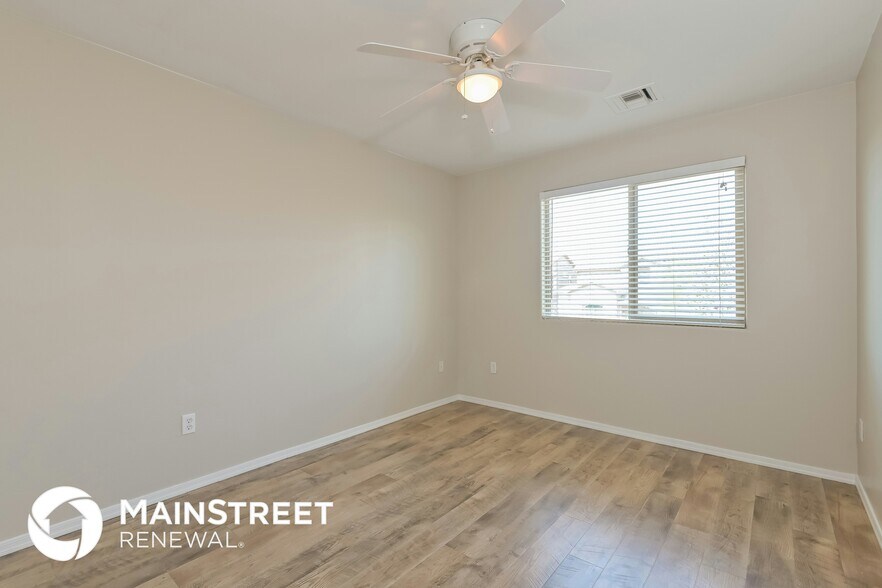 Building Photo - 10604 E Native Rose Trail