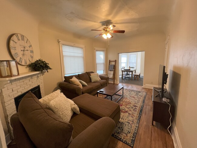 Living Room - 2530 N Frederick Ave