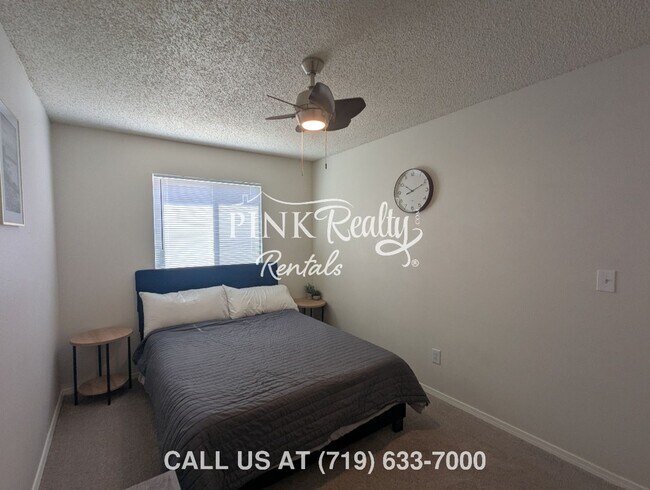 Building Photo - 955 Lords Hill Dr