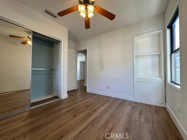 Building Photo - 206 W Mountain View Ave