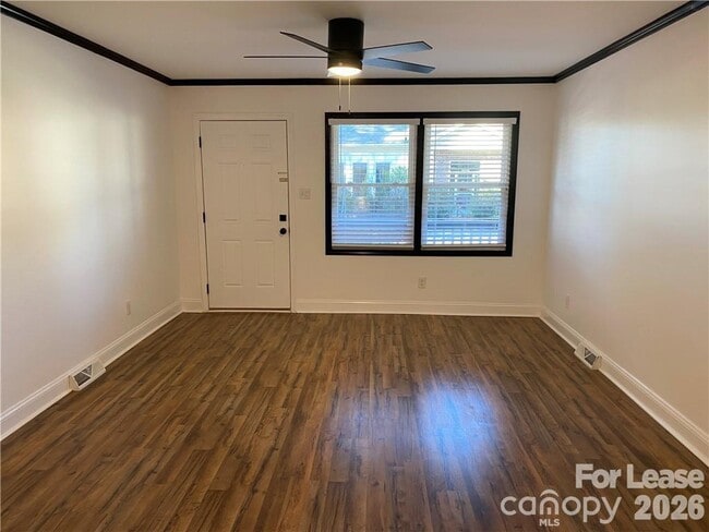 Building Photo - 19716 Smith Cir