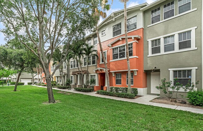 Building Photo - 1727 San Benito Way