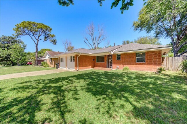 Building Photo - 4538 Warm Springs Rd
