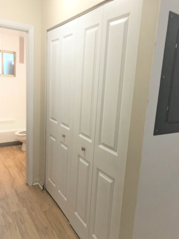 Building Photo - 6350 Forward Ave