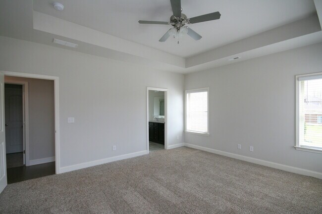 Building Photo - 7921 Gabriela Dr NW