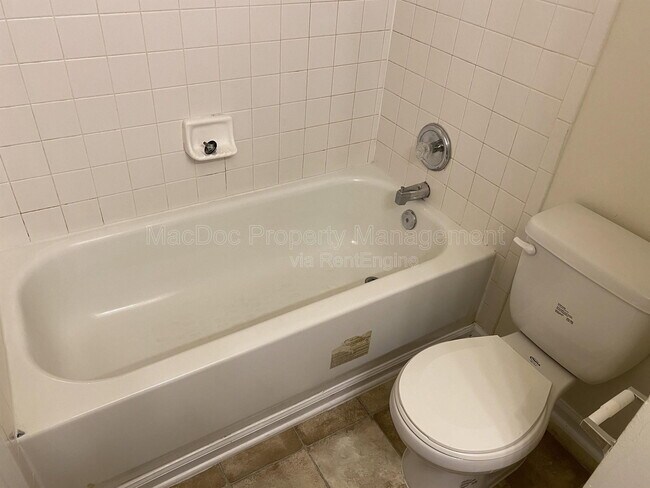 Building Photo - 2909 Broyhill Ct