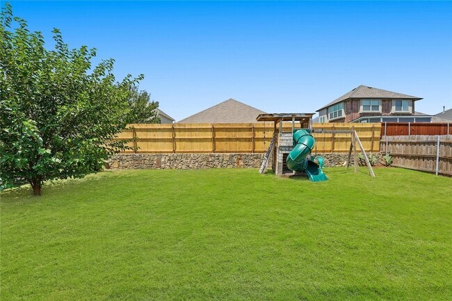 Building Photo - 308 Acklington Dr