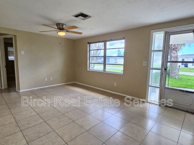 Building Photo - 4847 Aegean Ave