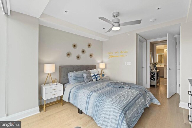 Building Photo - 925 N Fairfax St