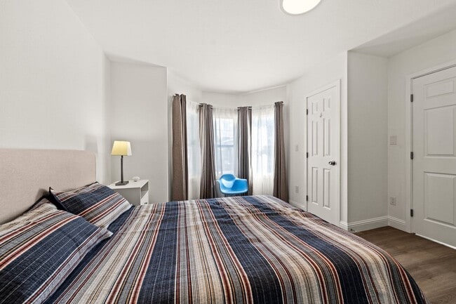 Building Photo - Welcome to your beautifully updated home!