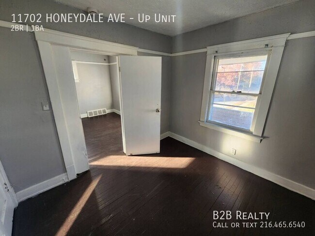 Building Photo - 11702 Honeydale Ave