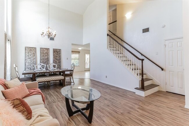 Building Photo - 7801 Callbram Ln