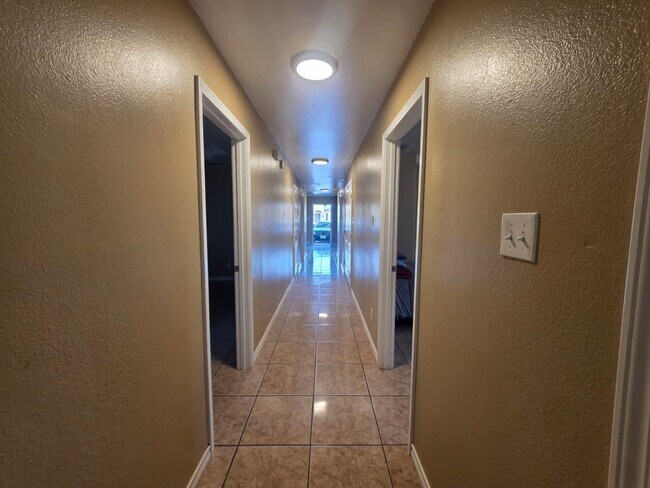 Building Photo - 1424 Franc Cigarroa Drive