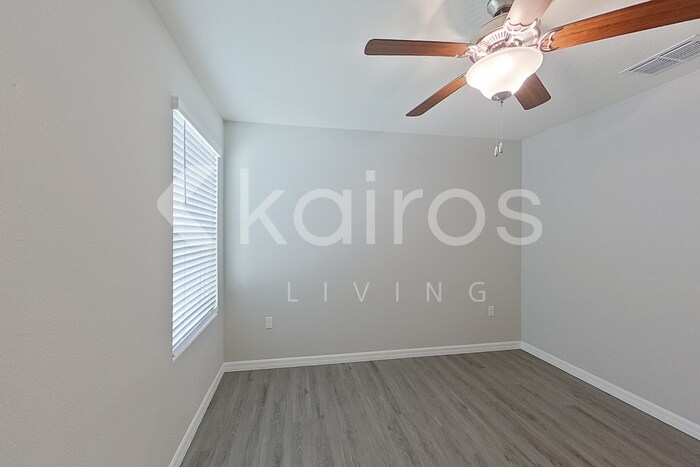 Building Photo - 8590 SW 44th Ct