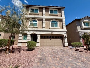 Building Photo - BEAUTIFUL 5 BED 3.5 BATH 3-STORY SINGLE FAMILY HOME WITH 2-CAR GARAGE, SUPER-SIZED LOFT & LOW-MAI...
