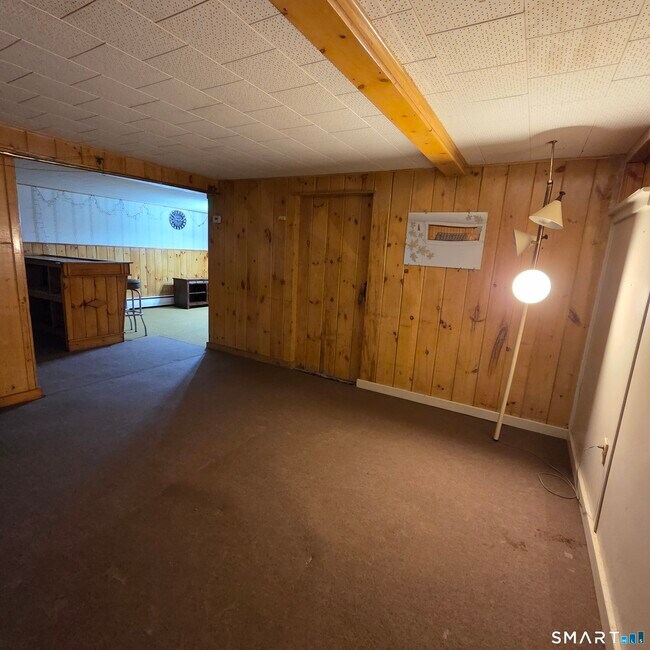 Building Photo - 48 Collier Cir