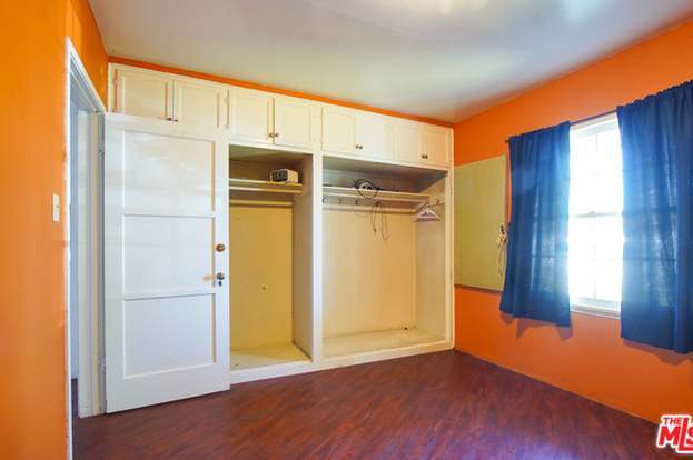 Building Photo - 7443 Troost Ave