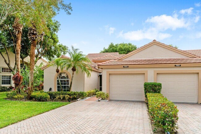 Building Photo - 7916 Coral Pointe Dr