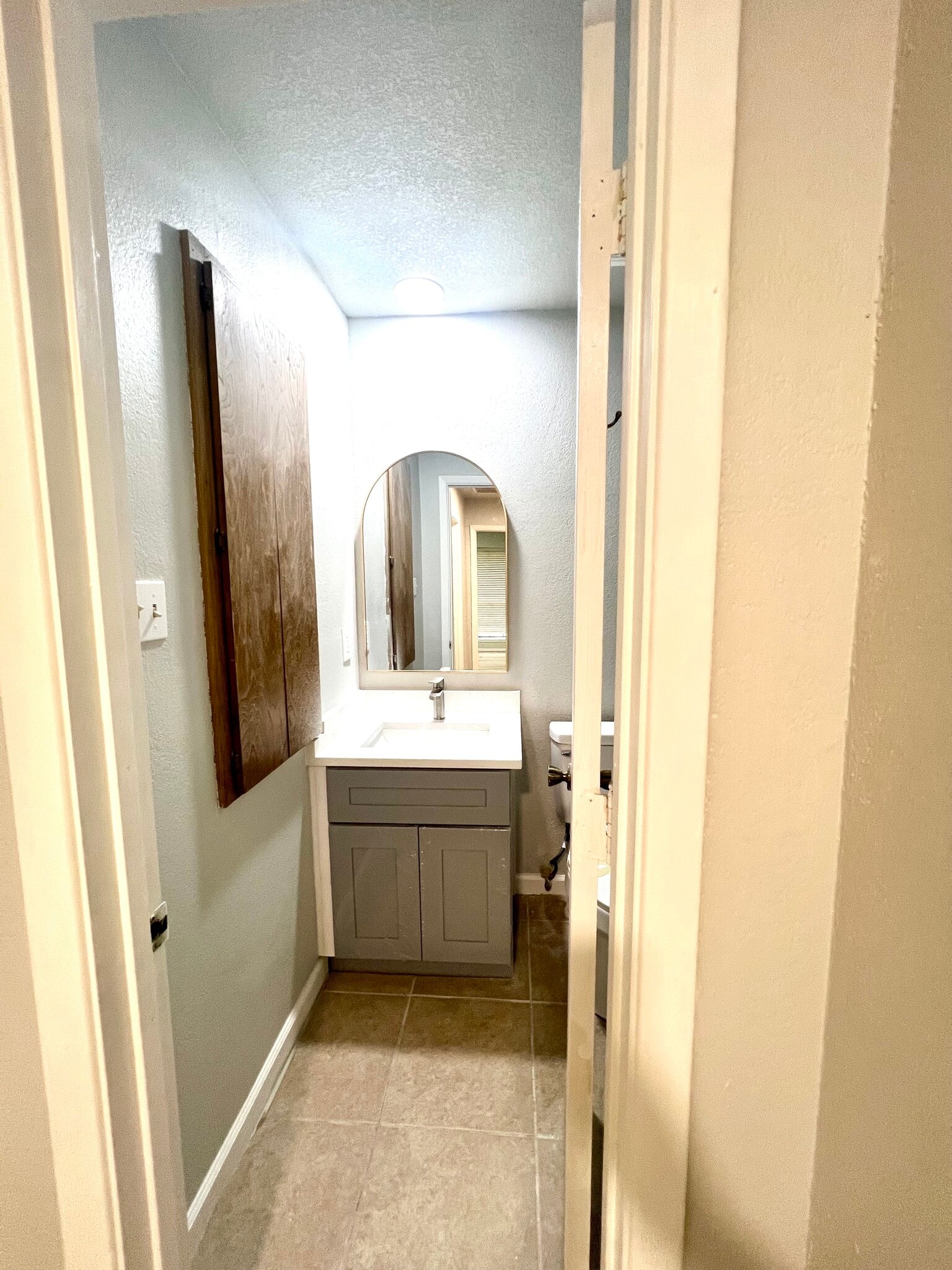 Building Photo - 2407 Ventura Dr