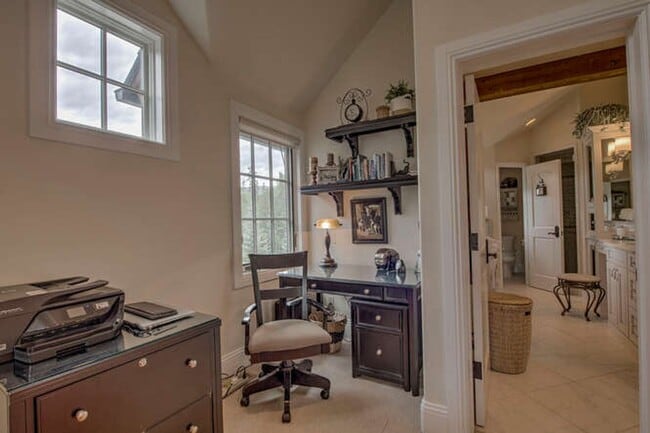 Building Photo - Winter Rental