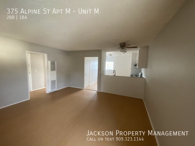 Building Photo - Two bedroom apartment close to Downtown Up...