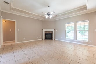 Building Photo - Move-in Ready 3 bed/ 2 bath home in South Bossier
