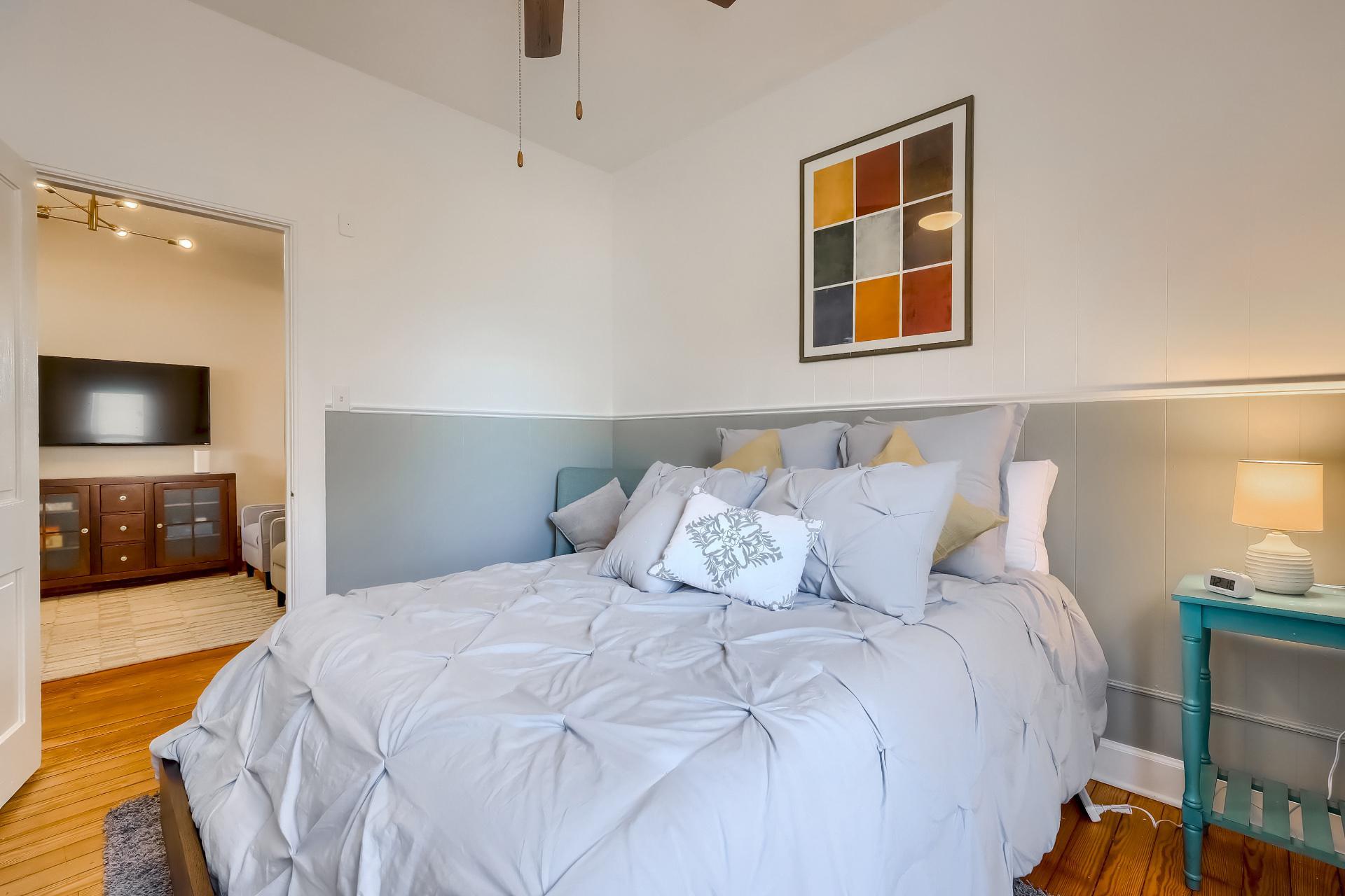 Building Photo - 3039 S Bannock St