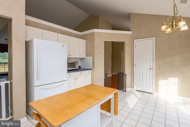 Building Photo - 193 Hawthorne Ct